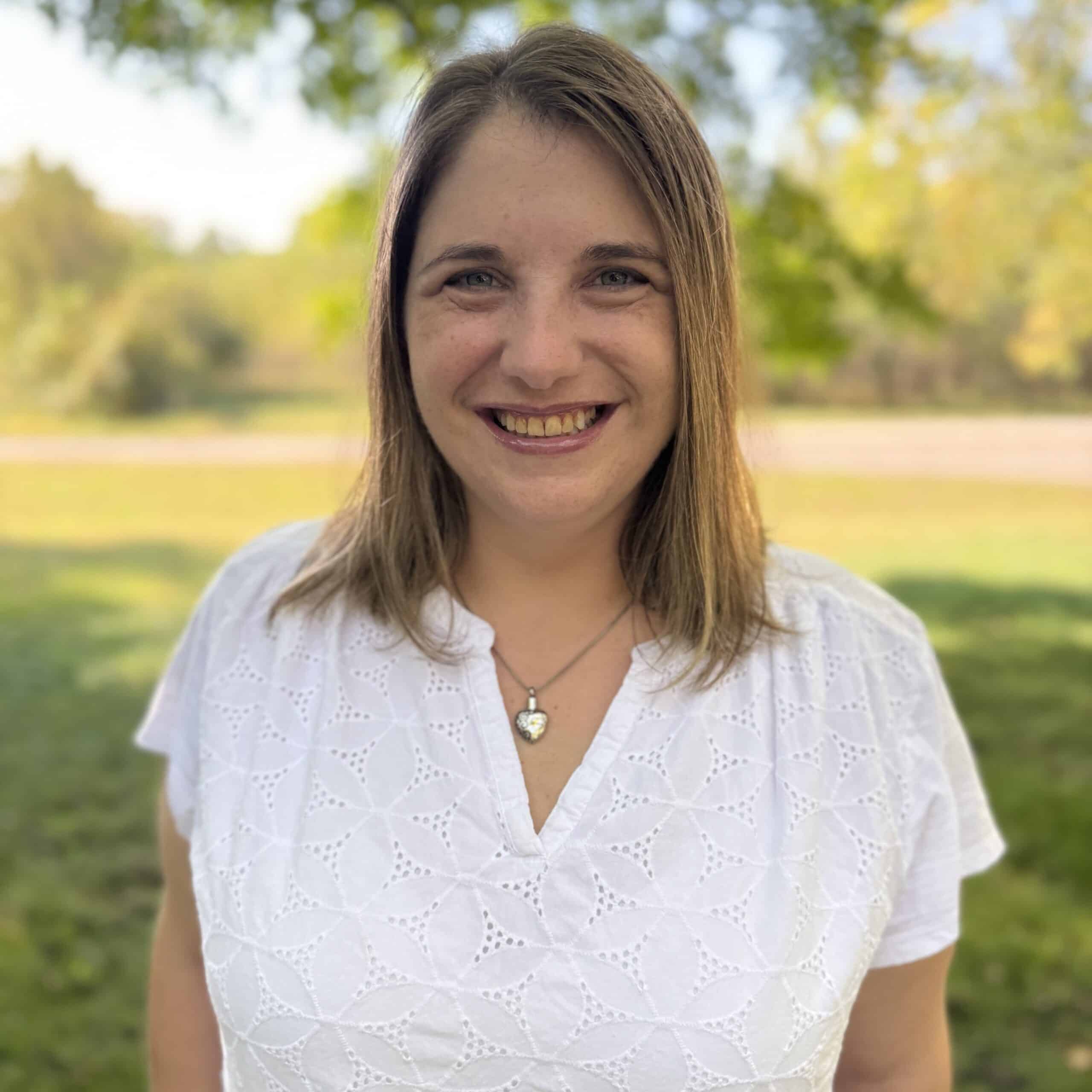 jessica schwinghammer headshot