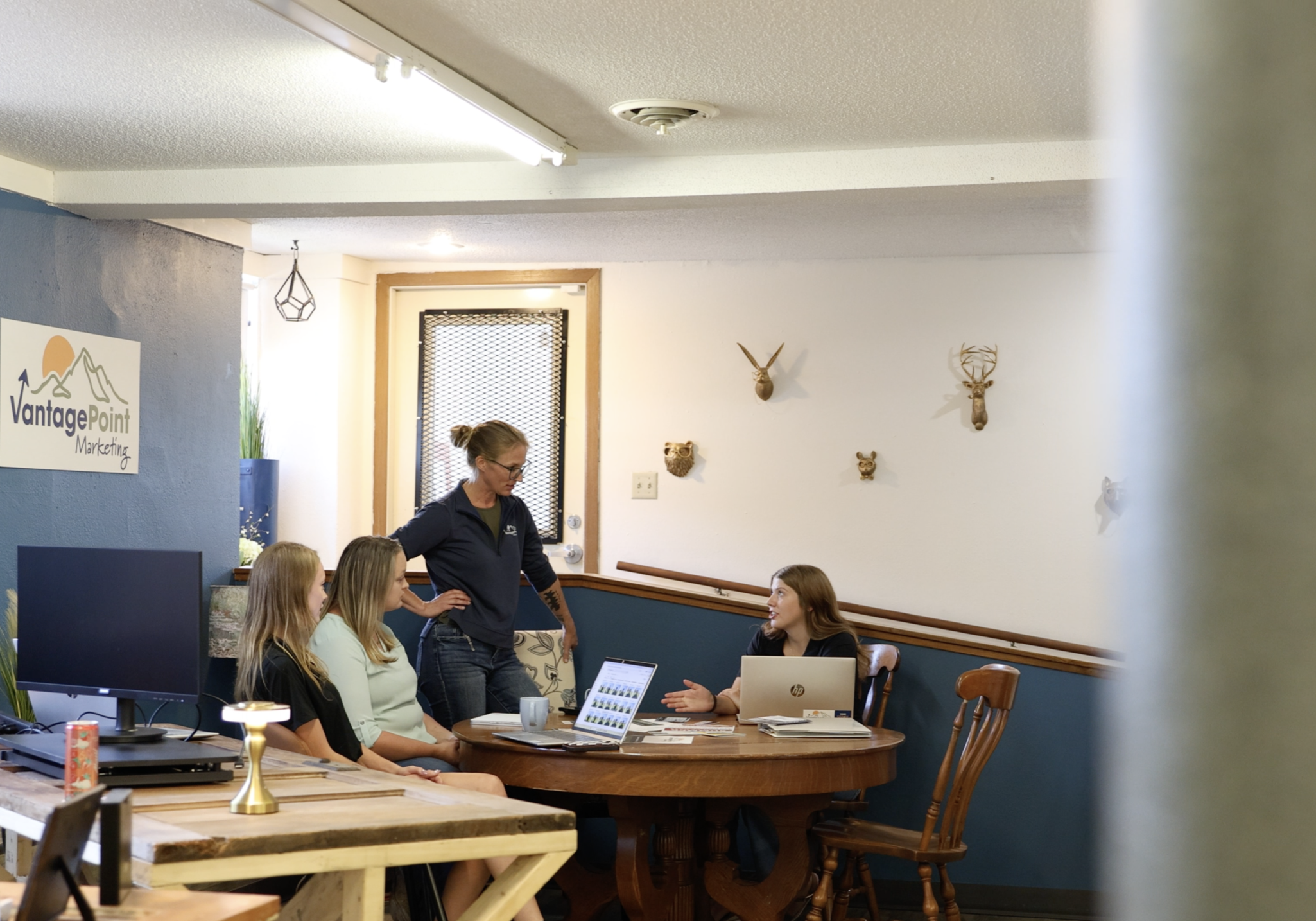 vantage point team collaborating